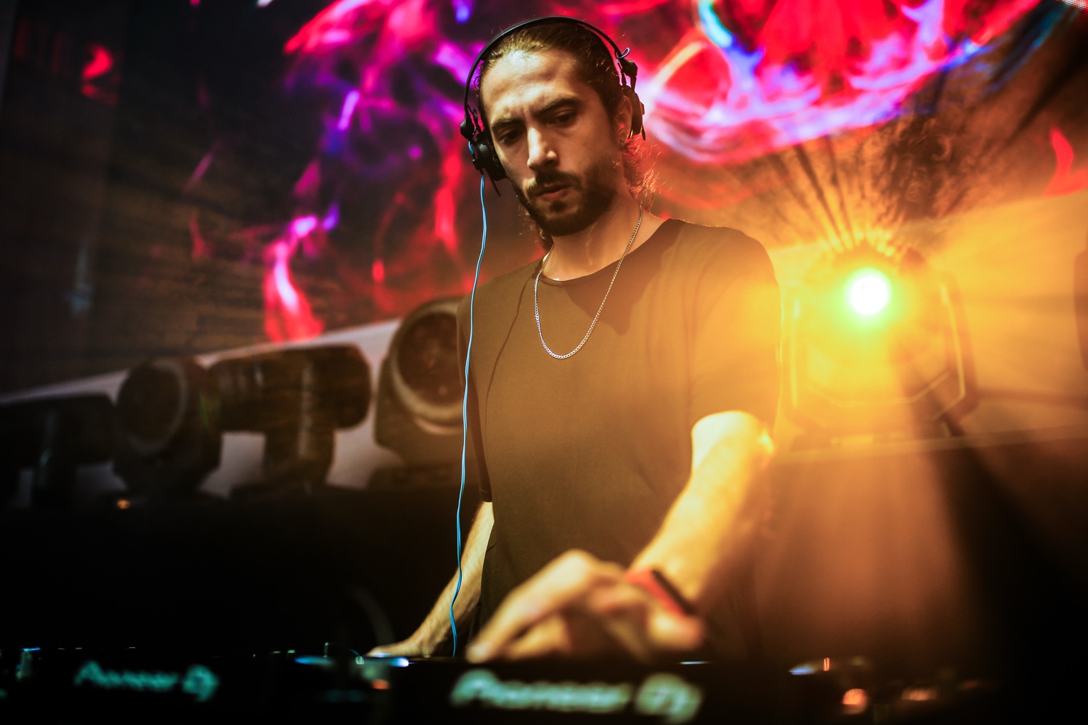 Fatih Aylan DJ performansı